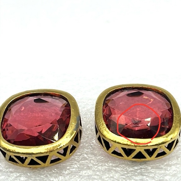 Yves Saint Laurent Pink and Gold Classic Earrings Vintage Clip on Earrings  1980 - Picture 11 of 14
